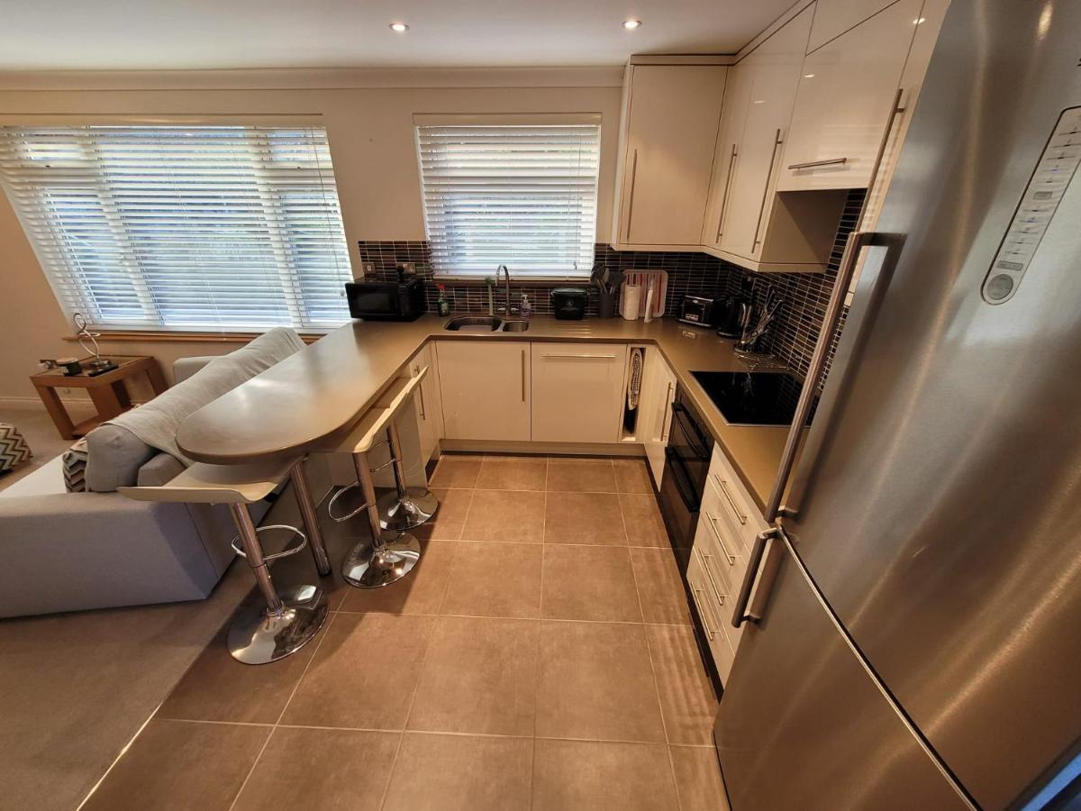 The Mumbles - Bungalow - 2 Bedrooms - Pet Friendly Swansea Exterior photo